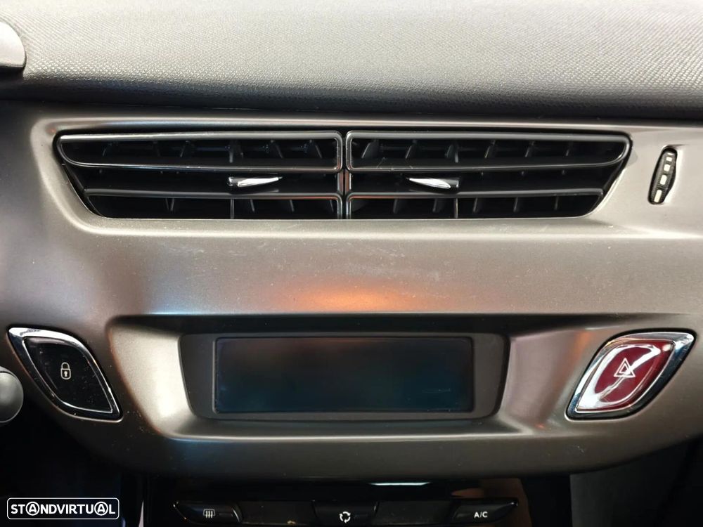 Citroën C3 1.2 PureTech Shine - 8