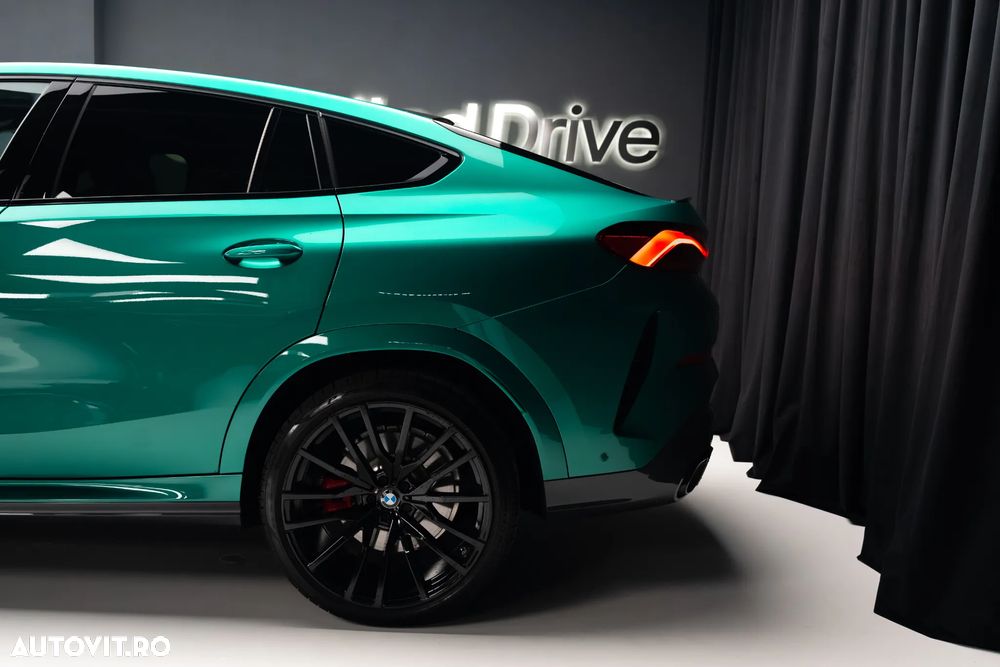 BMW X6 M M60i xDrive AT MHEV - 10