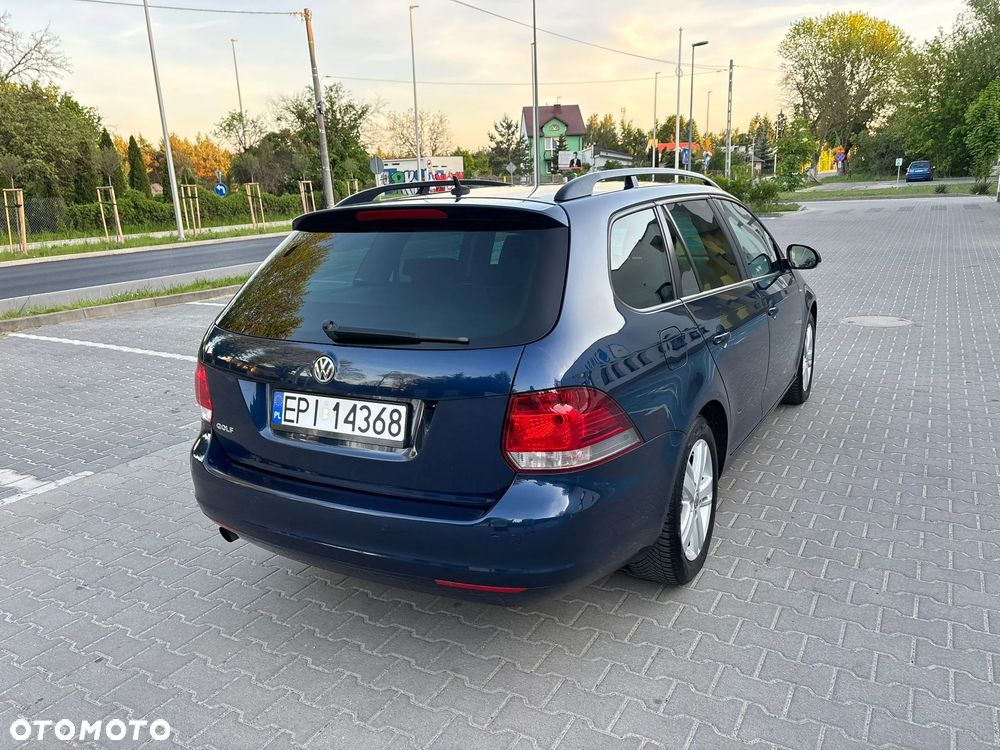 Volkswagen Golf - 21