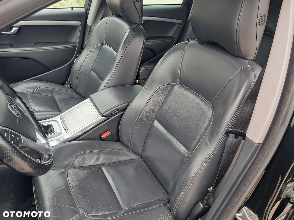 Volvo V70 D4 Summum - 27