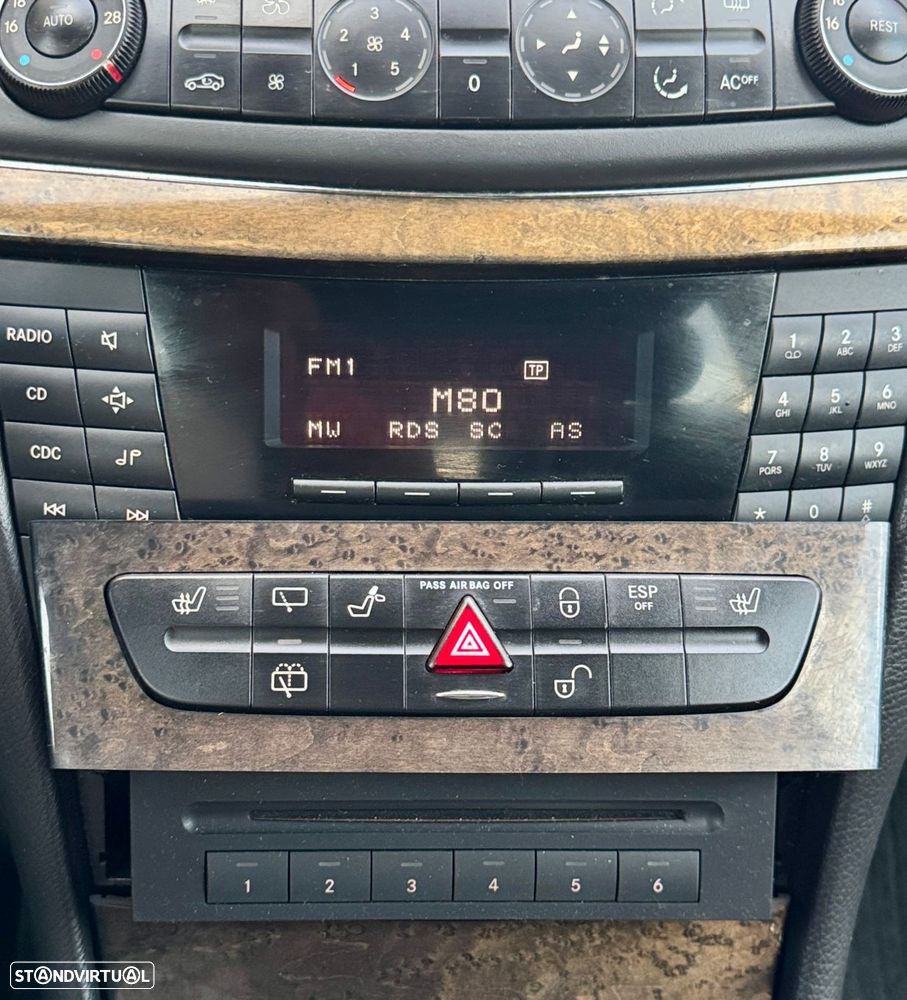 Mercedes-Benz E 220 CDi Avantgarde - 16