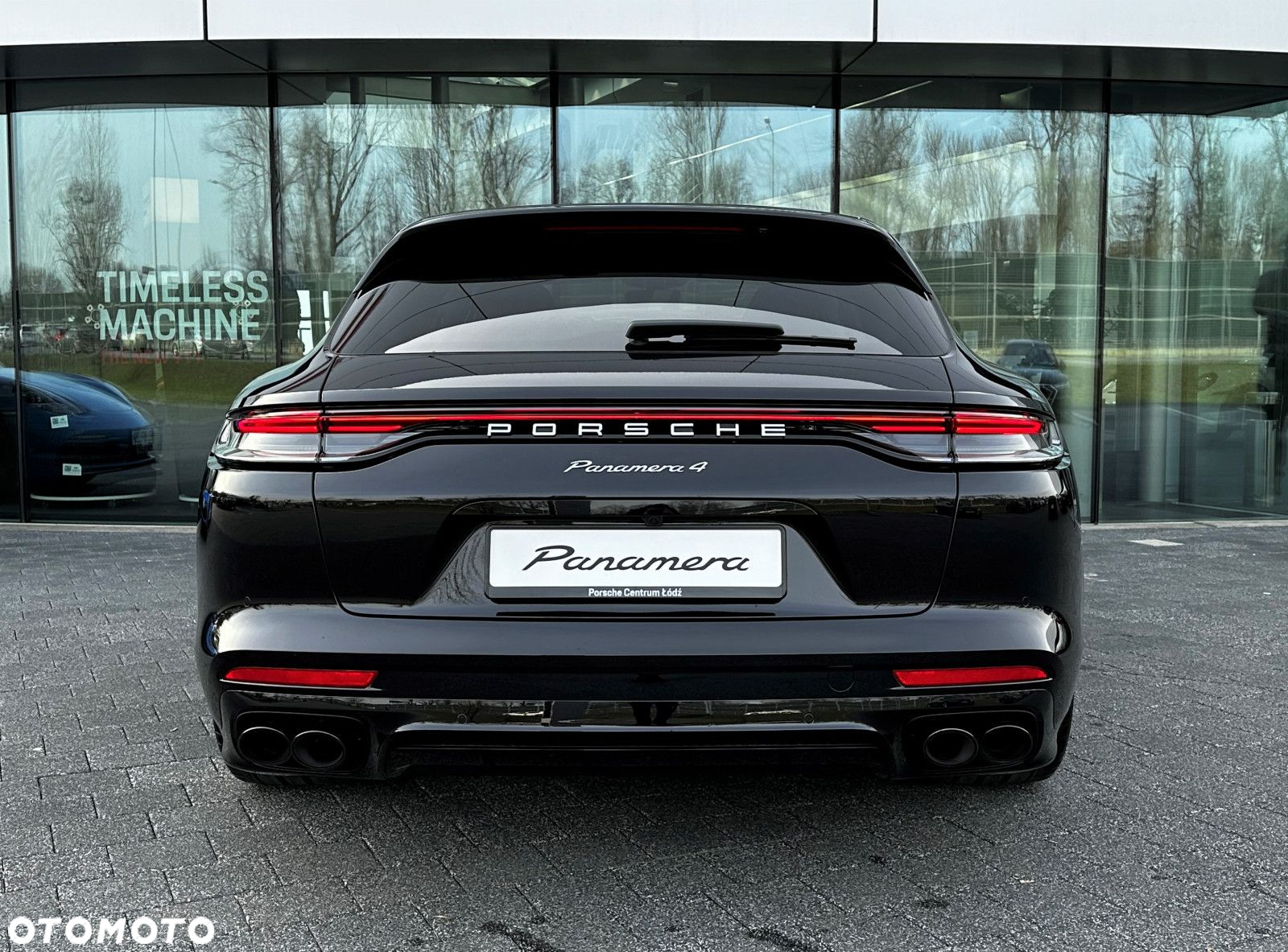 Porsche Panamera - 8