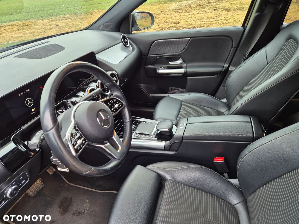 Mercedes-Benz GLA 250 e 8G-DCT Progressive - 13