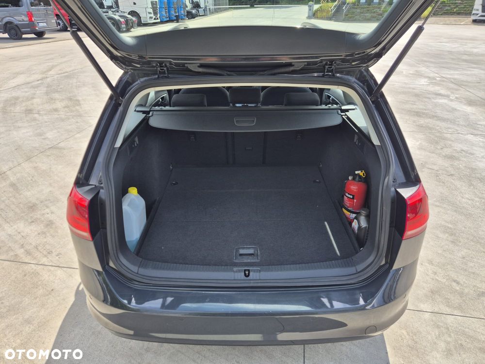 Volkswagen Golf 1.6 TDI BMT Highline DSG - 24