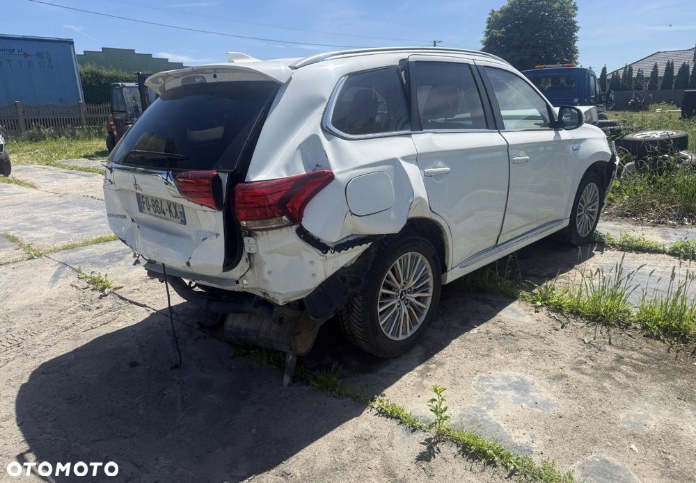 Mitsubishi Outlander Instyle - 1