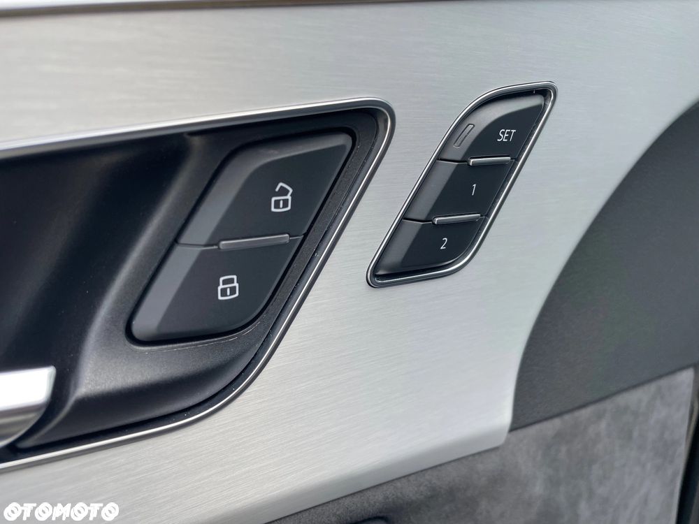 Audi Q7 55 TFSI mHEV Quattro S Line Tiptr - 30