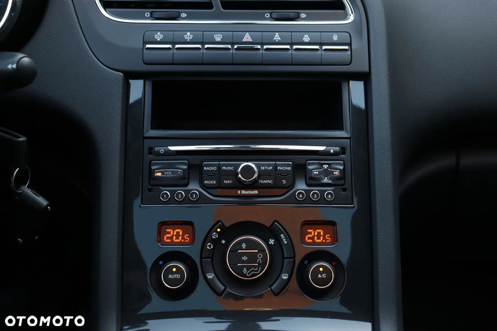 Peugeot 5008 HDI FAP 150 Allure - 29