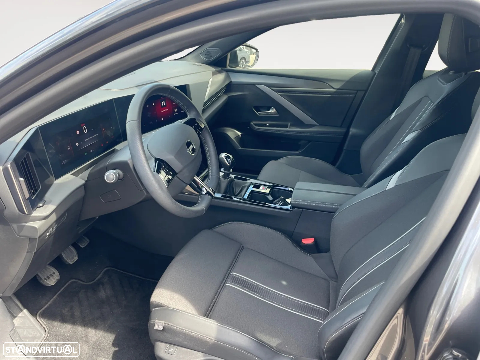 Opel Astra Sports Tourer 1.2 T GS - 10