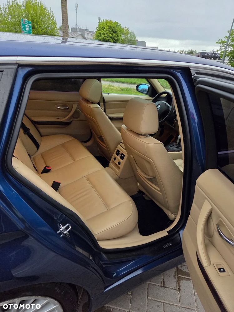 BMW Seria 3 - 8