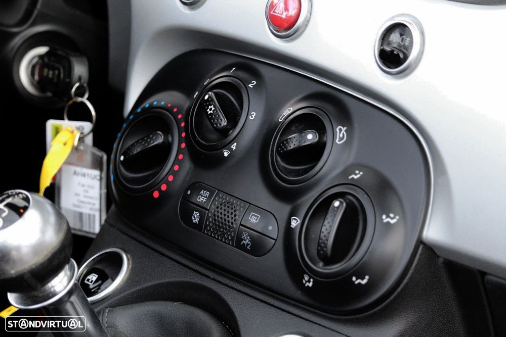 Fiat 500C 1.0 Hybrid Connect - 15