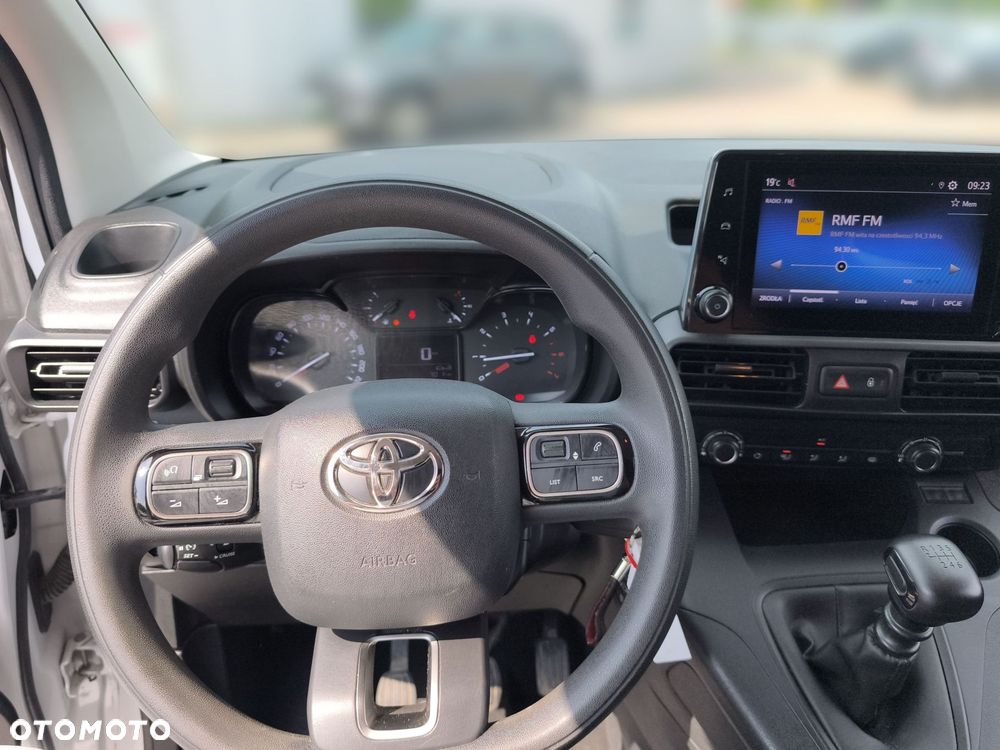 Toyota PROACE CITY - 15