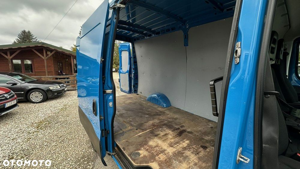 Iveco Daily 35 S17 - 12