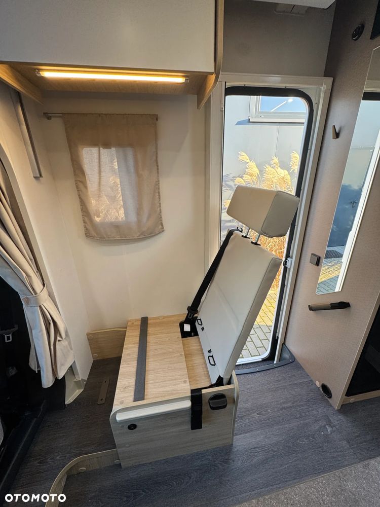 Ford Chausson 788 First Line - 20