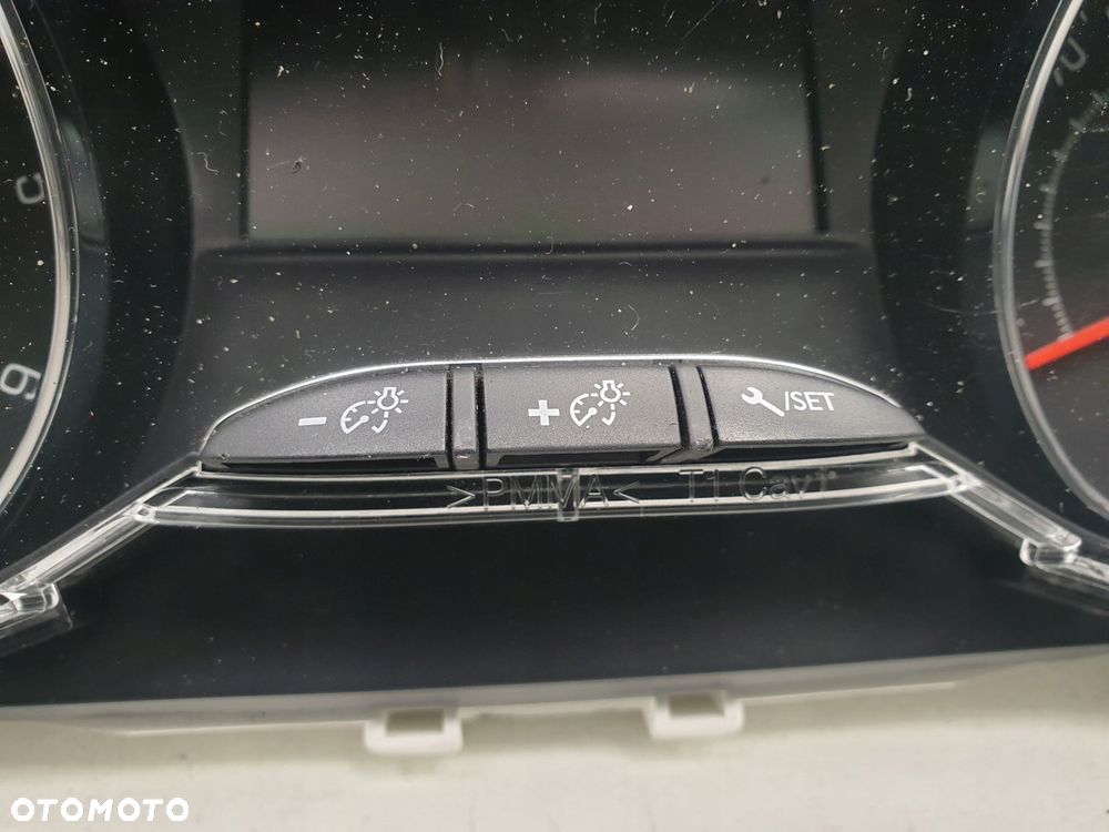 Peugeot 208 1.6 HDI LICZNIK ZEGARY 9674643080 - 2