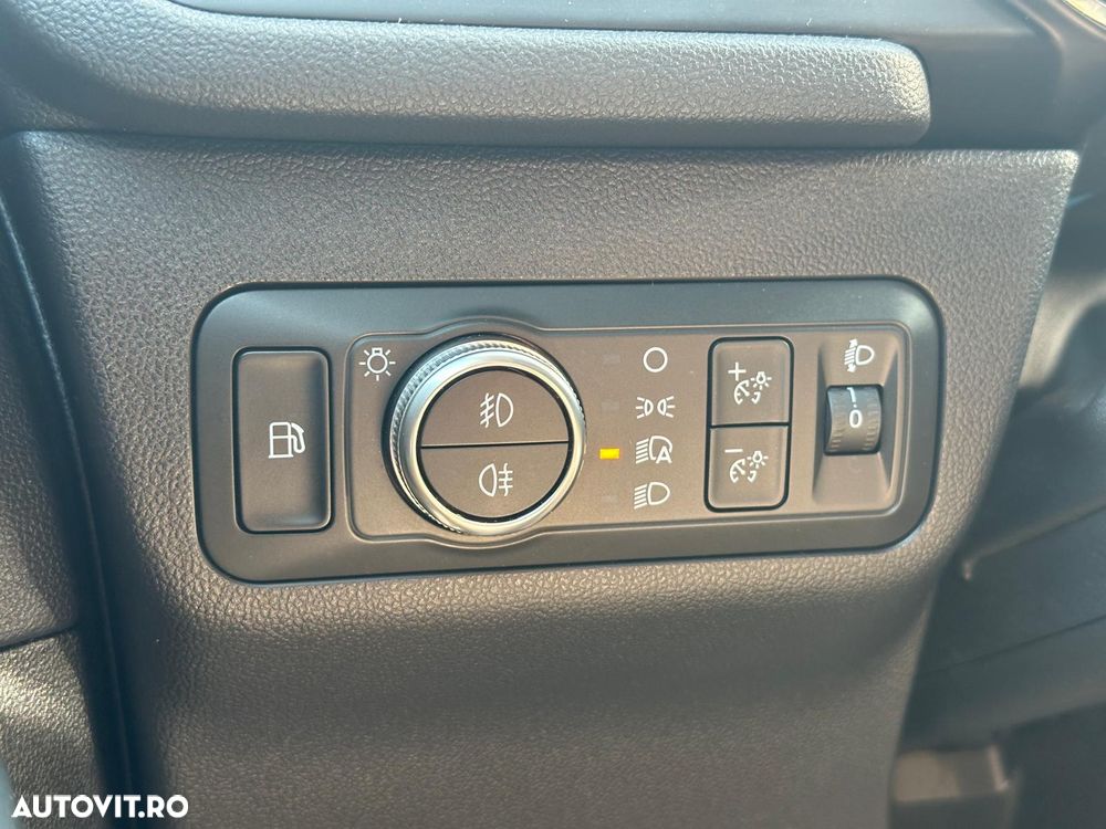 Ford Kuga 2.5 Duratec PHEV Titanium X - 33