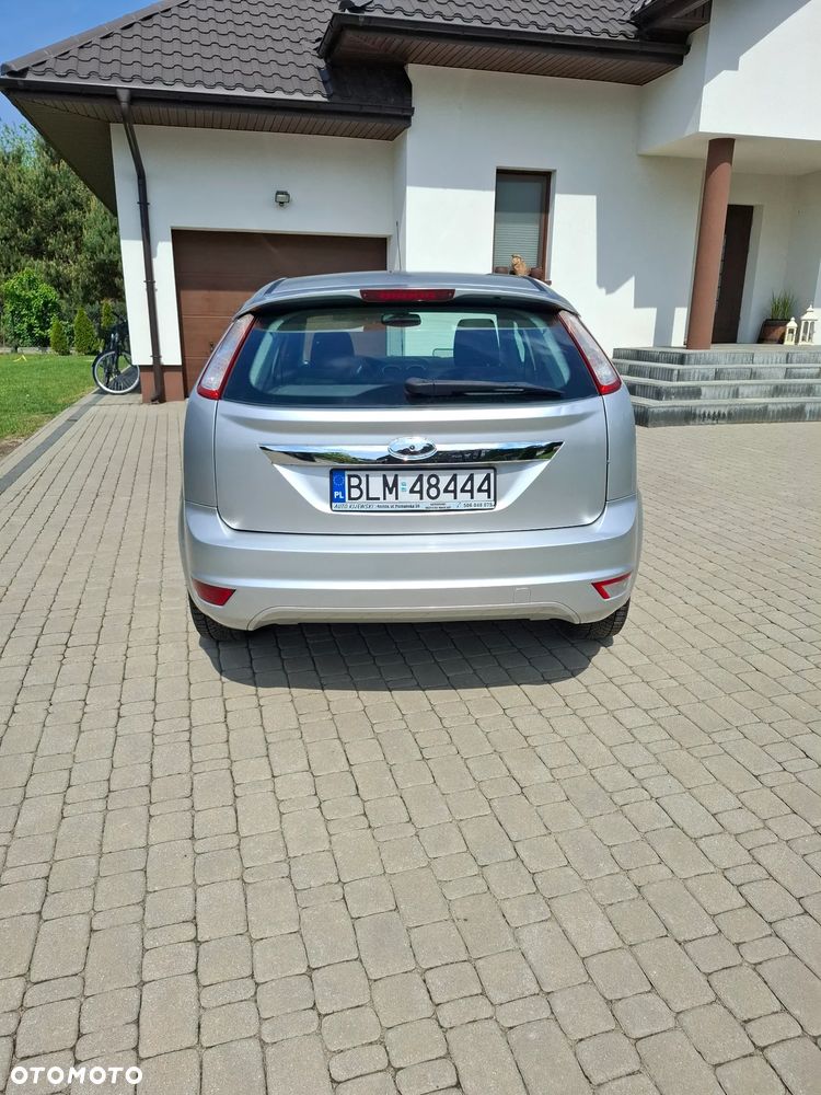Ford Focus 2.0 TDCi Ghia DPF - 4