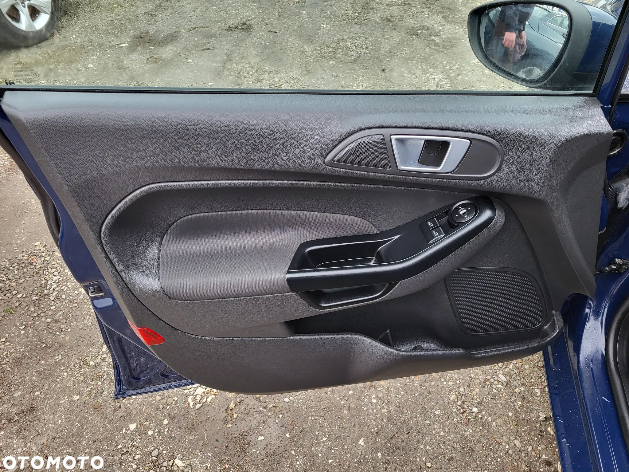Ford Fiesta - 11