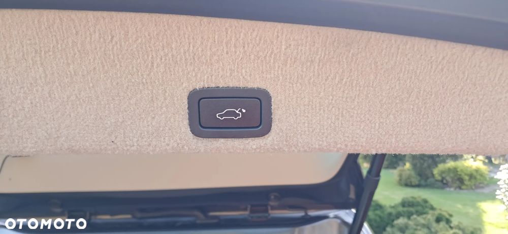 Volvo XC 60 D4 Drive-E Momentum - 32