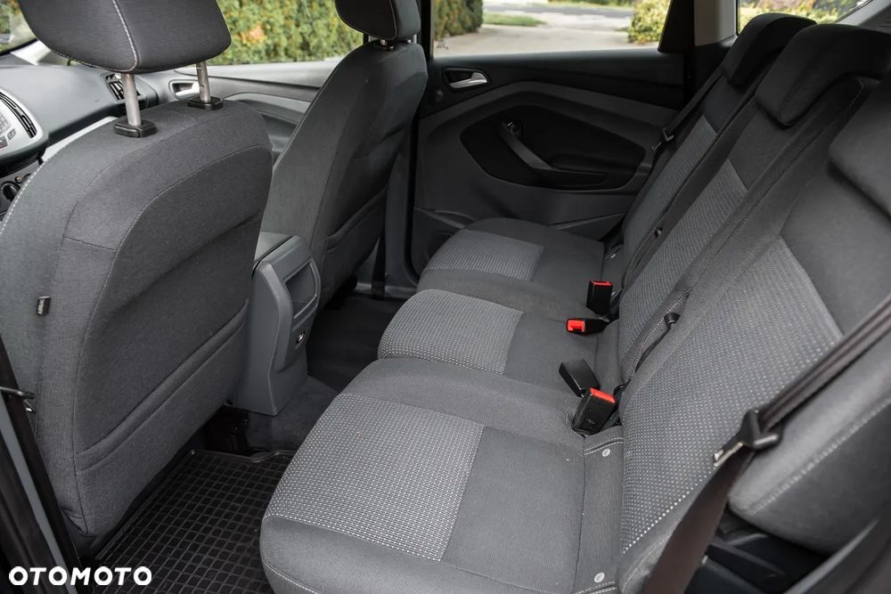 Ford C-MAX - 23