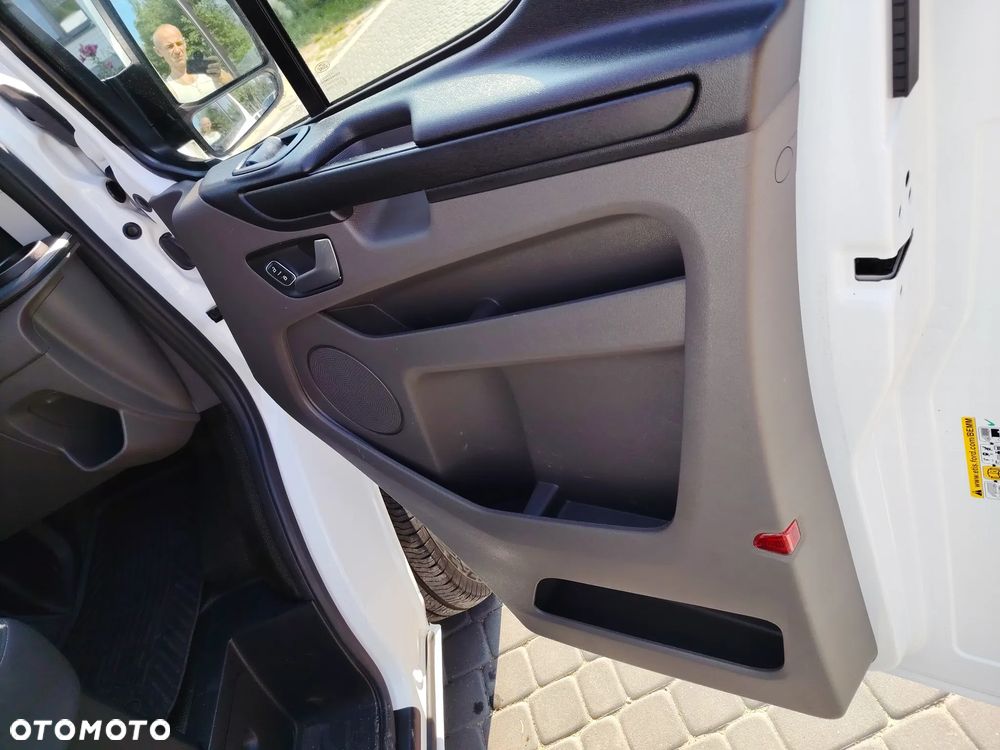 Ford TRANSIT CUSTOM 2020r 2,0 TDCI 130KM L2H1 LONG EURO 6 LEDY CENA BRUTTO VAT 23% - 22