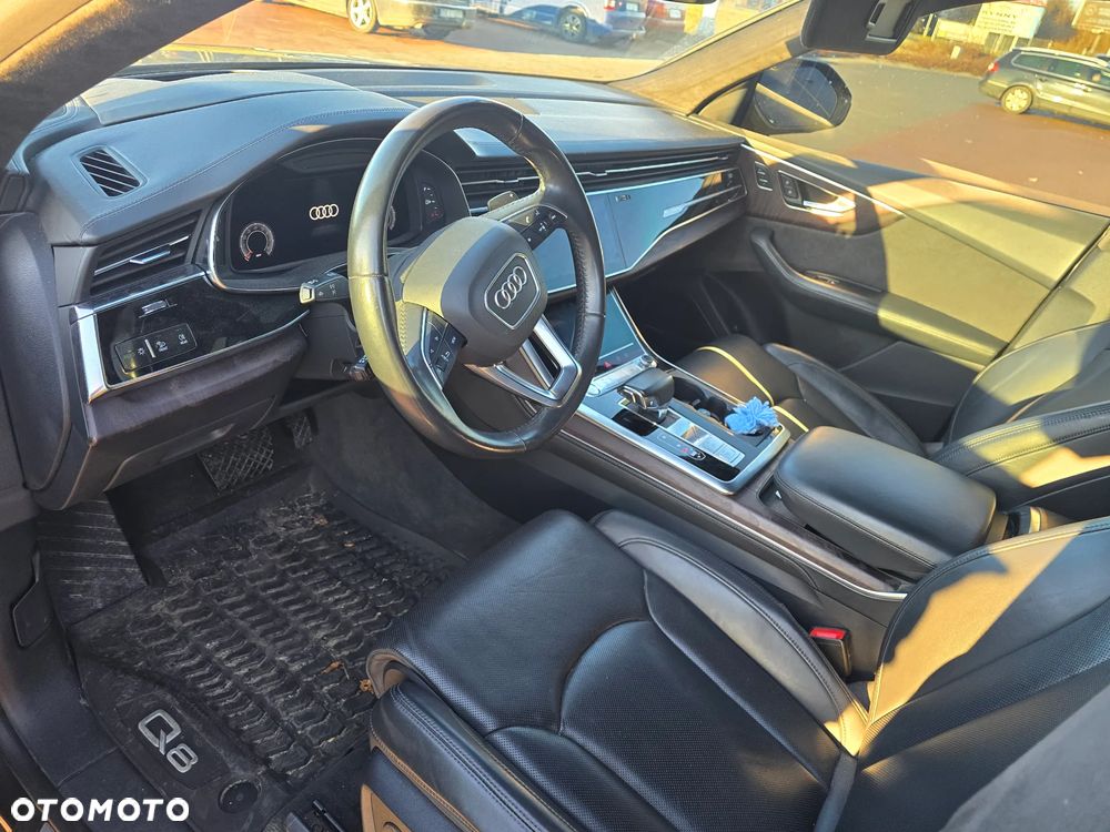 Audi Q8 55 TFSI quattro tiptronic competition plus - 6