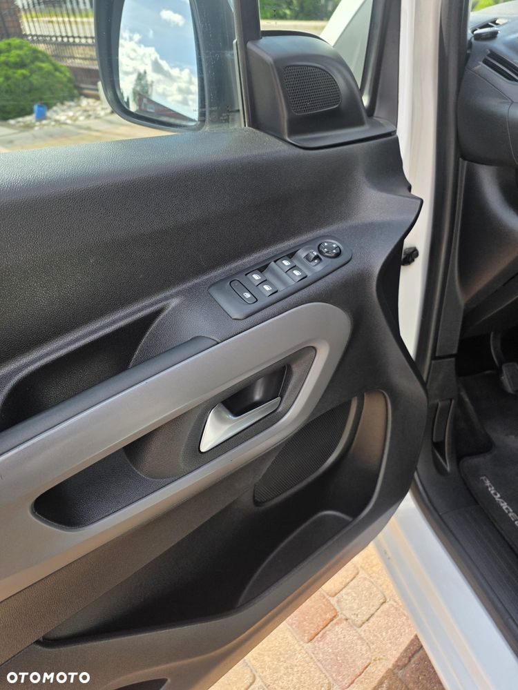 Toyota Proace City Verso 1.5 D-4D Business - 16