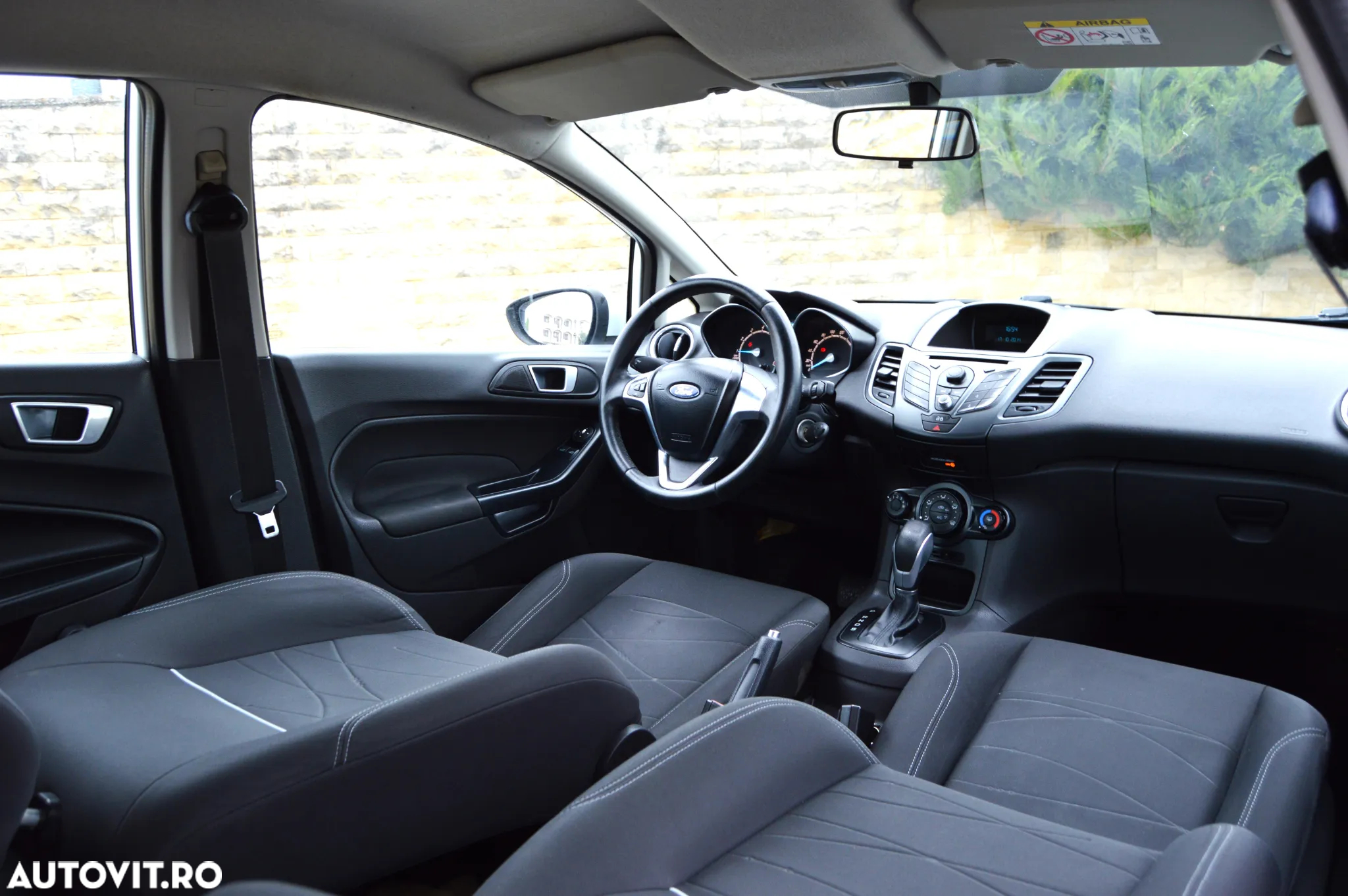 Ford Fiesta - 7