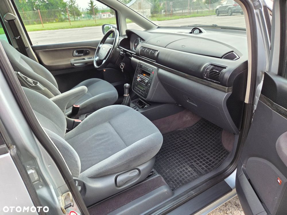 Ford Galaxy 1.9 TDI Ghia - 9