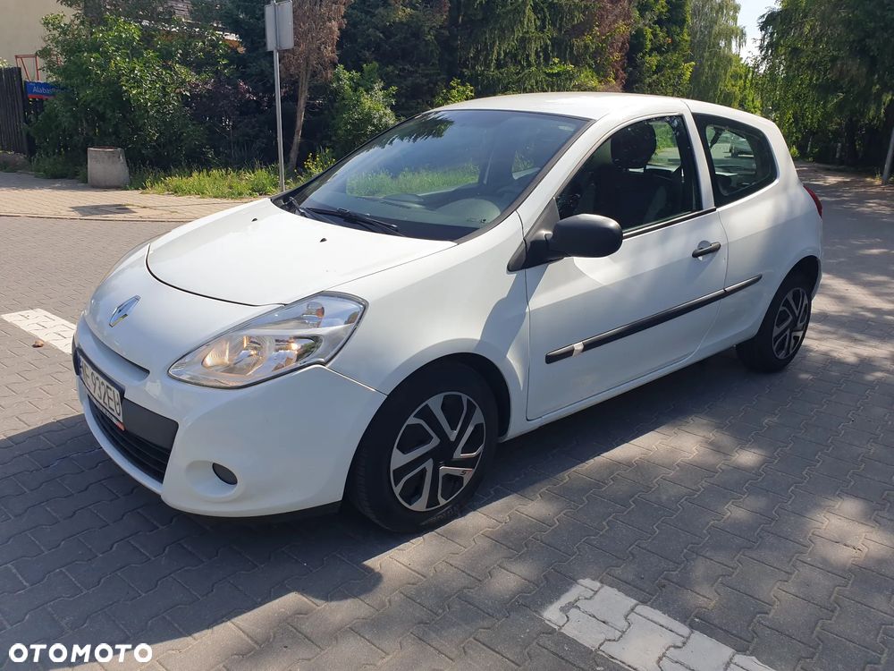 Renault Clio 1.5 dCi Alize - 1