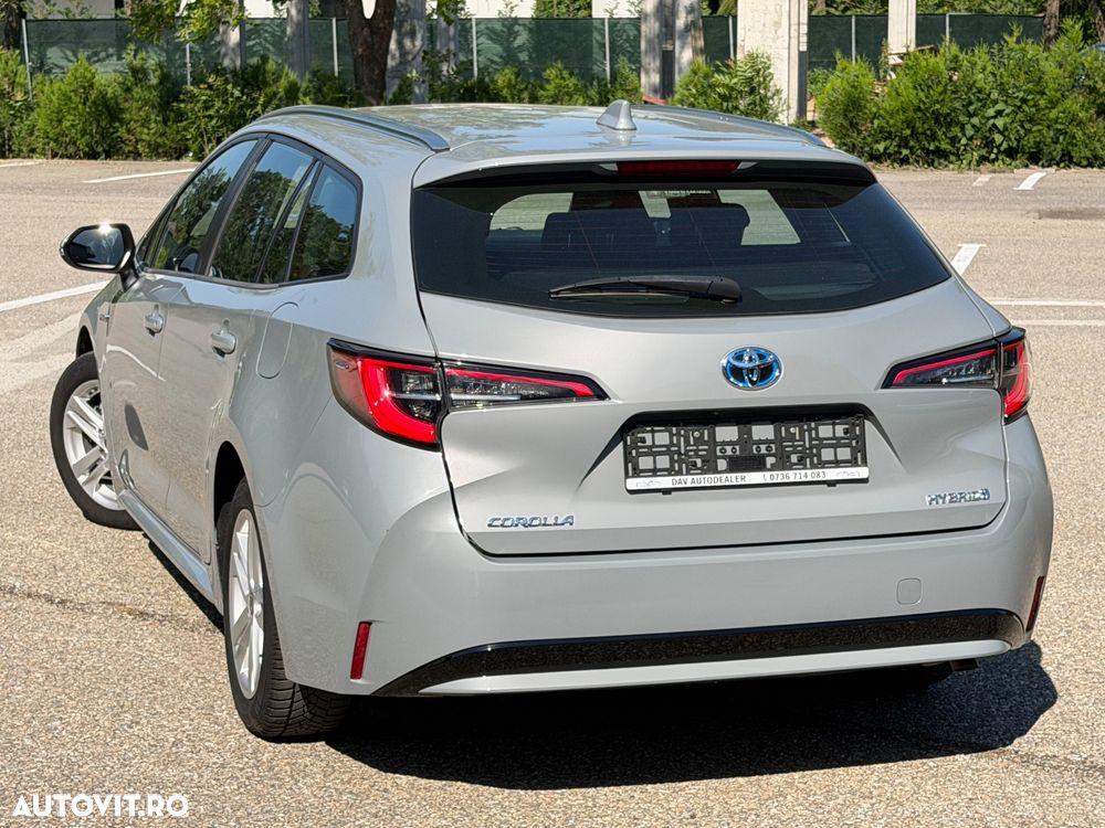 Toyota Corolla 1.8 Hybrid Comfort - 11