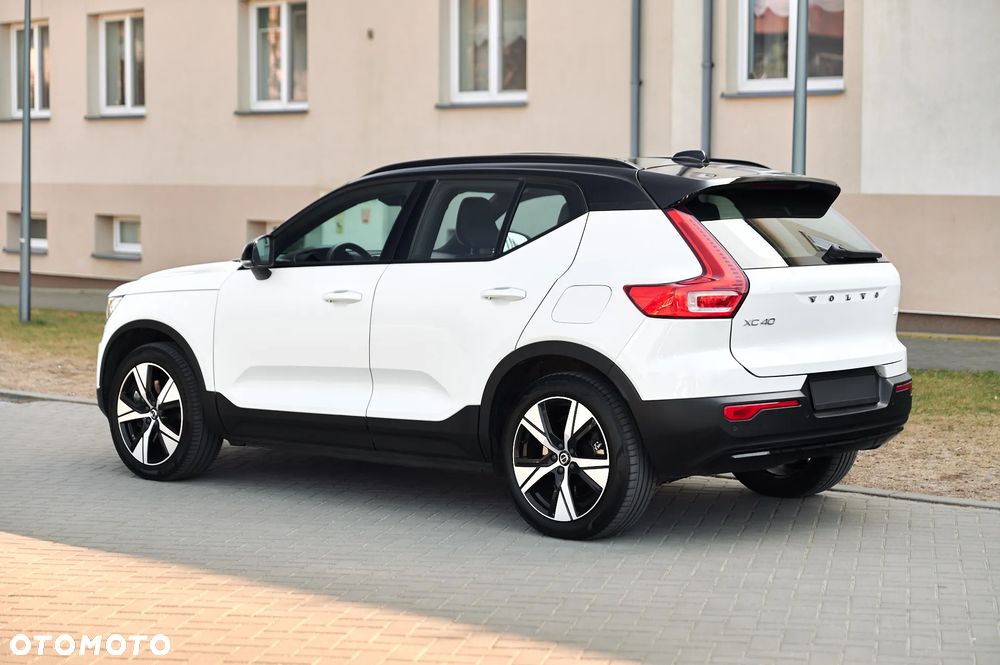 Volvo XC 40 P8 AWD Recharge RDesign - 4