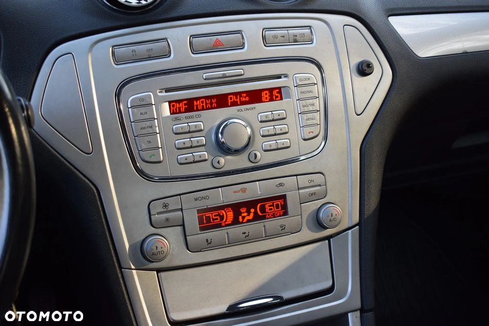 Ford Mondeo - 11