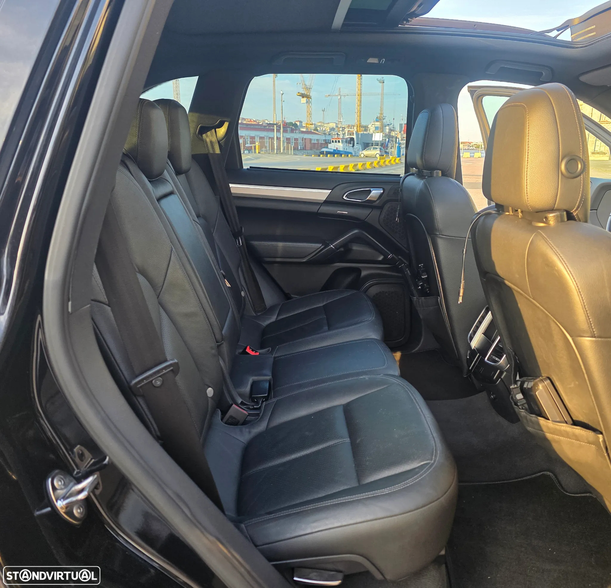 Porsche Cayenne II Platinum Edition - 10