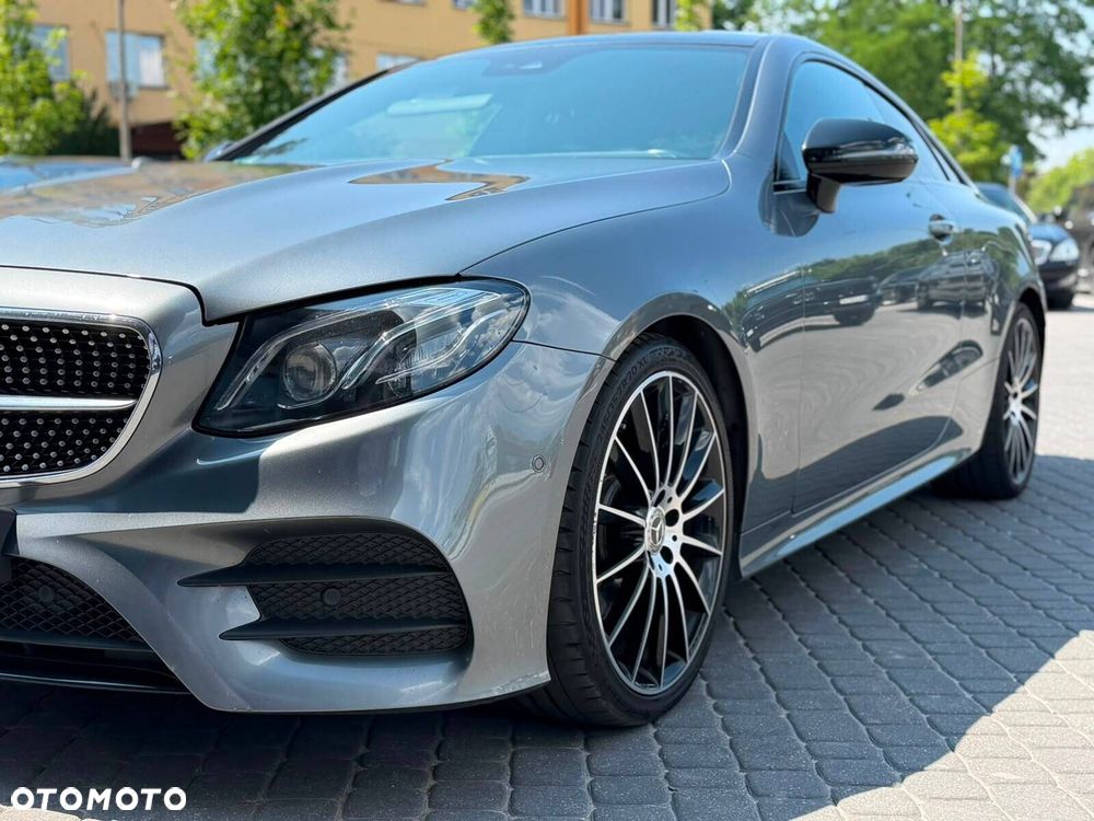 Mercedes-Benz Klasa E 200 9G-TRONIC - 31