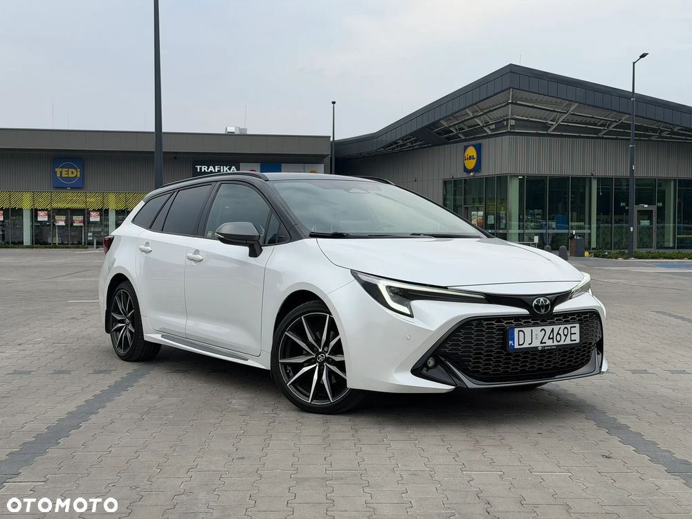Toyota Corolla 2.0 Hybrid GR Sport Dynamic - 8