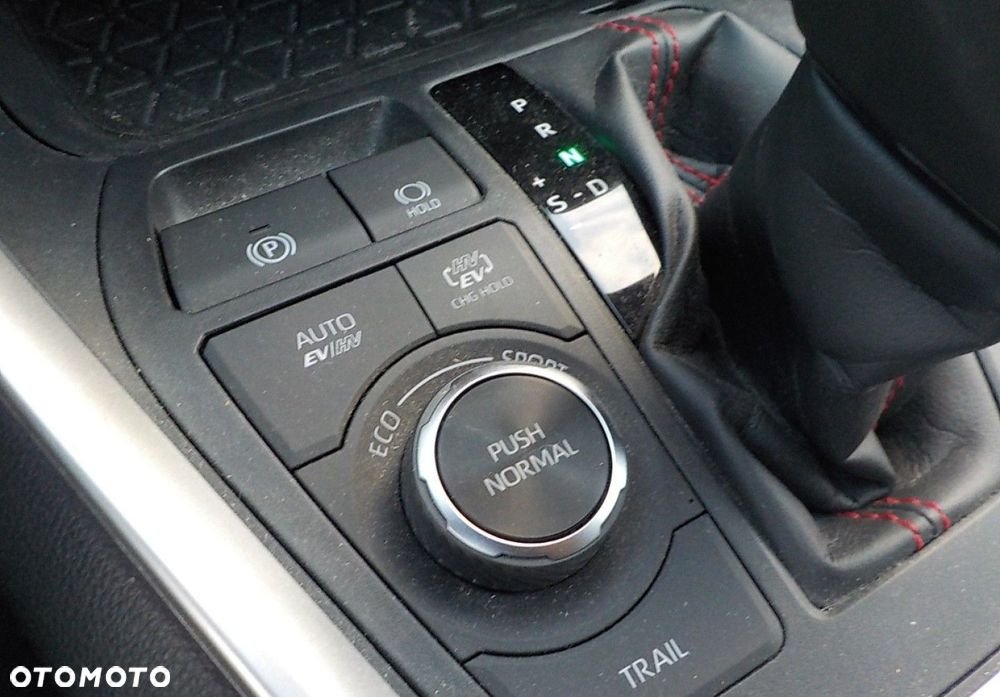 Toyota RAV4 - 30