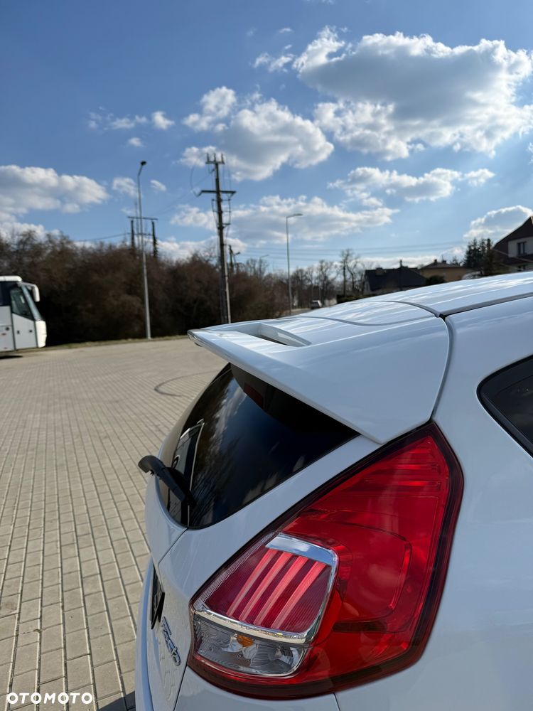 Ford Fiesta 1.5 TDCi Titanium - 8
