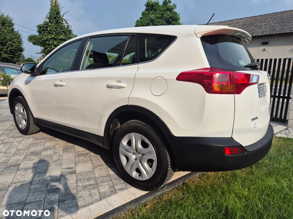 Toyota RAV4 - 7