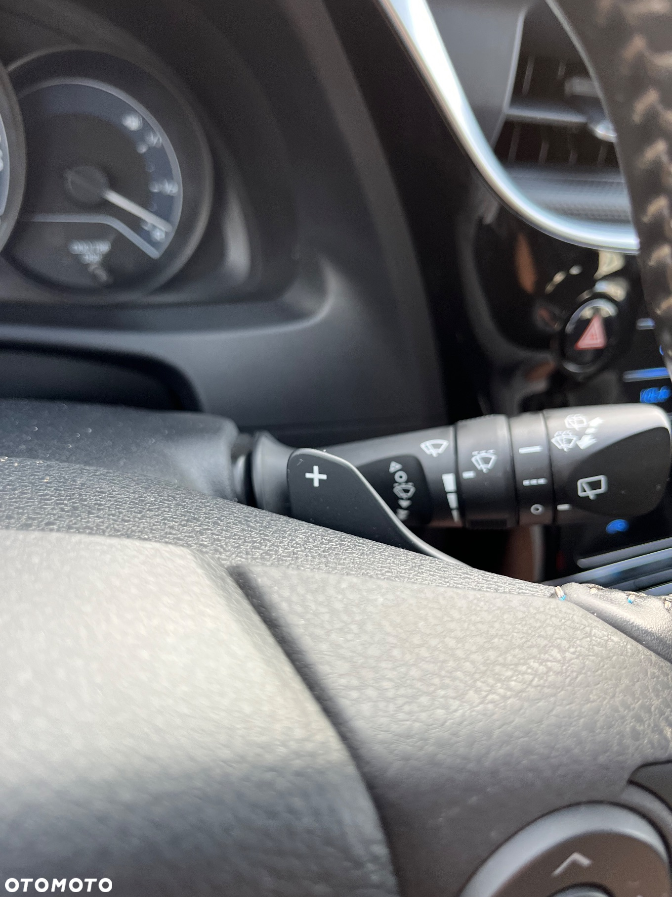Toyota Auris 1.6 Comfort MS - 36