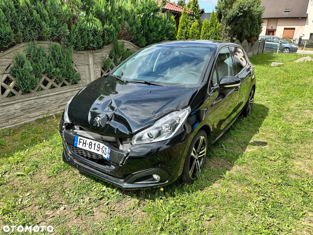 Peugeot 208 - 9