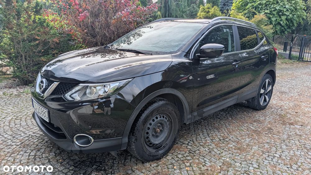 Nissan Qashqai 1.2 DIG-T N-Connecta EU6 - 2