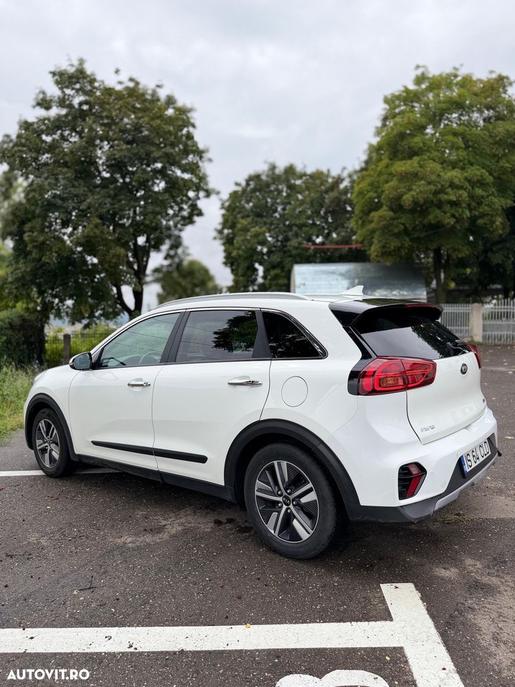 Kia Niro 1.6 GDI 6DCT HEV Comfort - 10