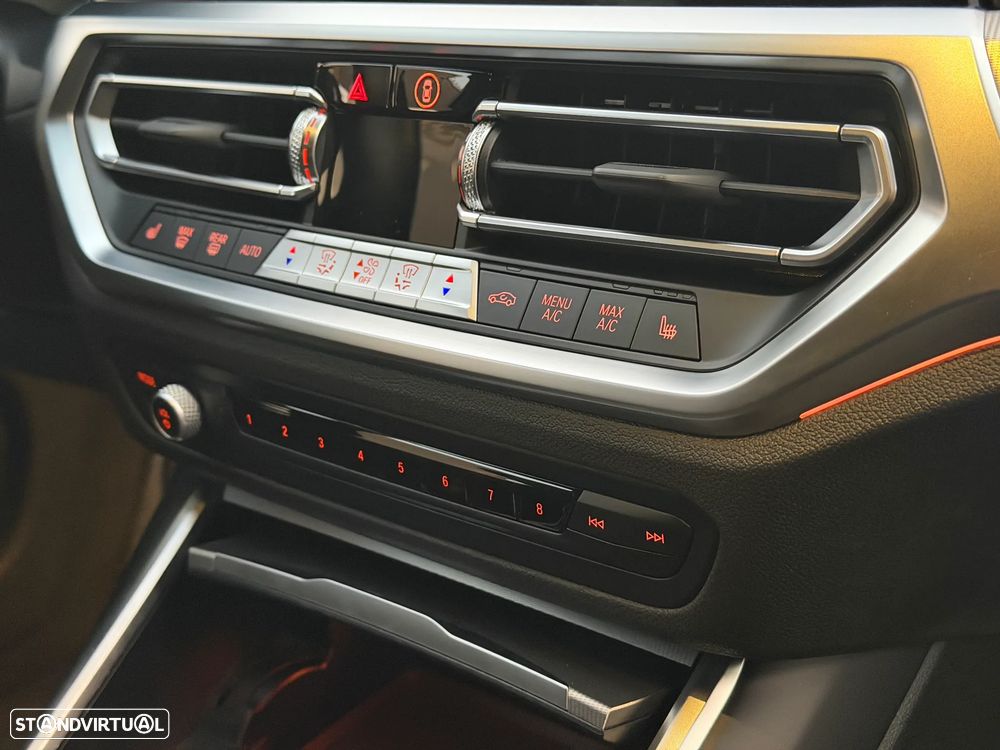 BMW 330 e Aut. M Sport - 19