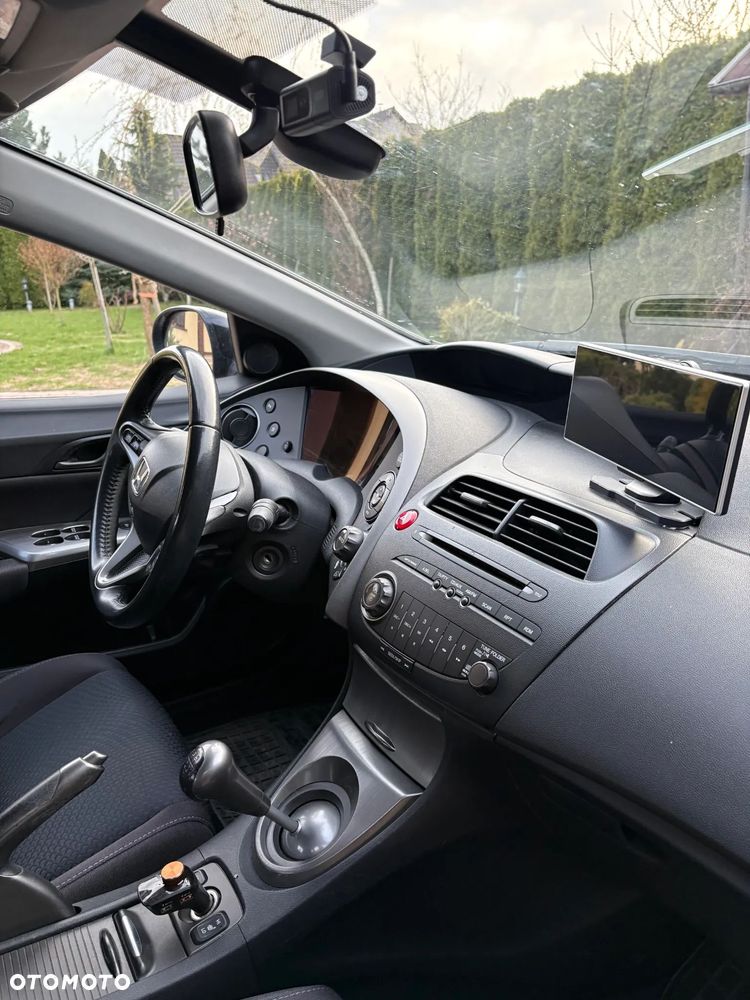 Honda Civic 1.8 Sport - 16