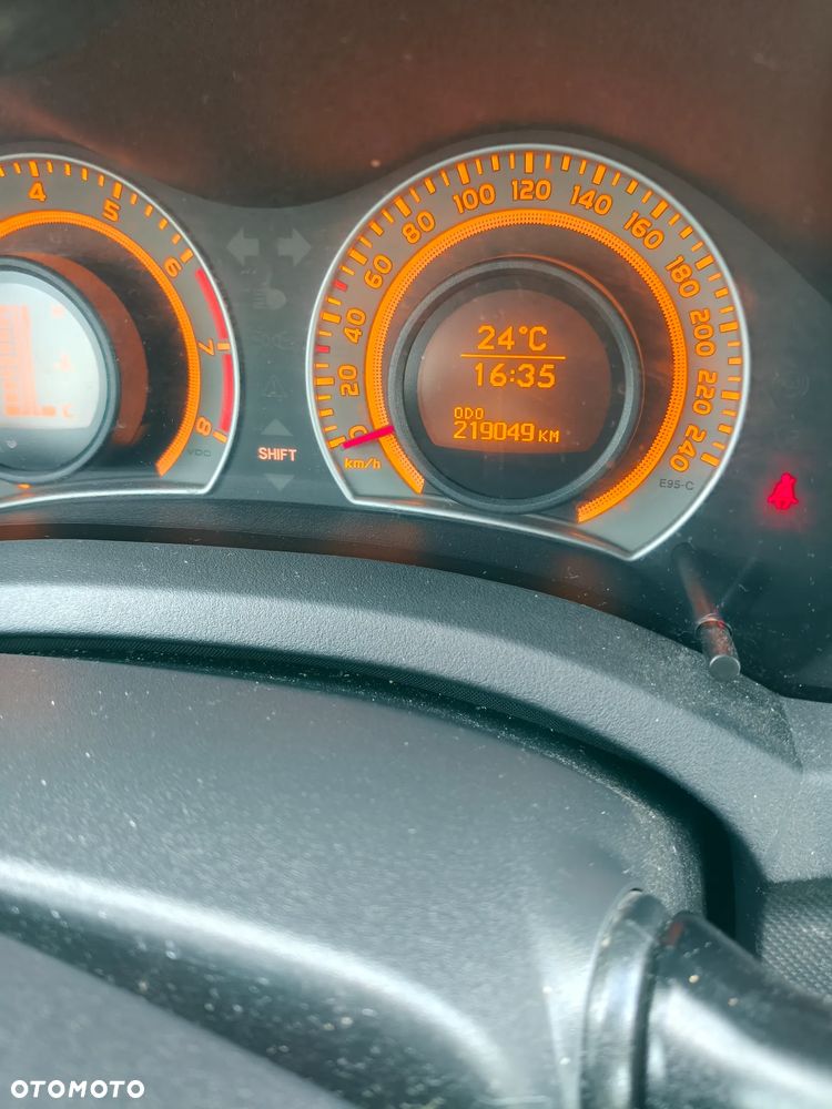 Toyota Auris - 5