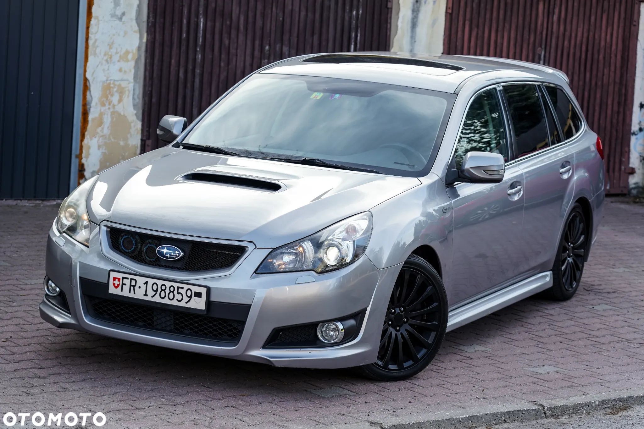 Subaru Legacy 2.5i GT - 1