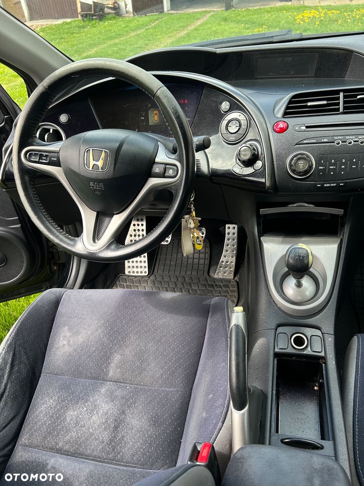 Honda Civic 1.4 Base - 17