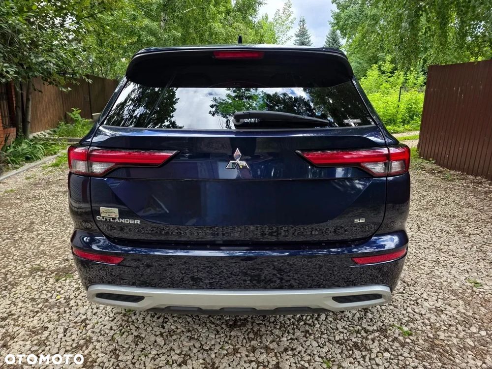 Mitsubishi Outlander - 7
