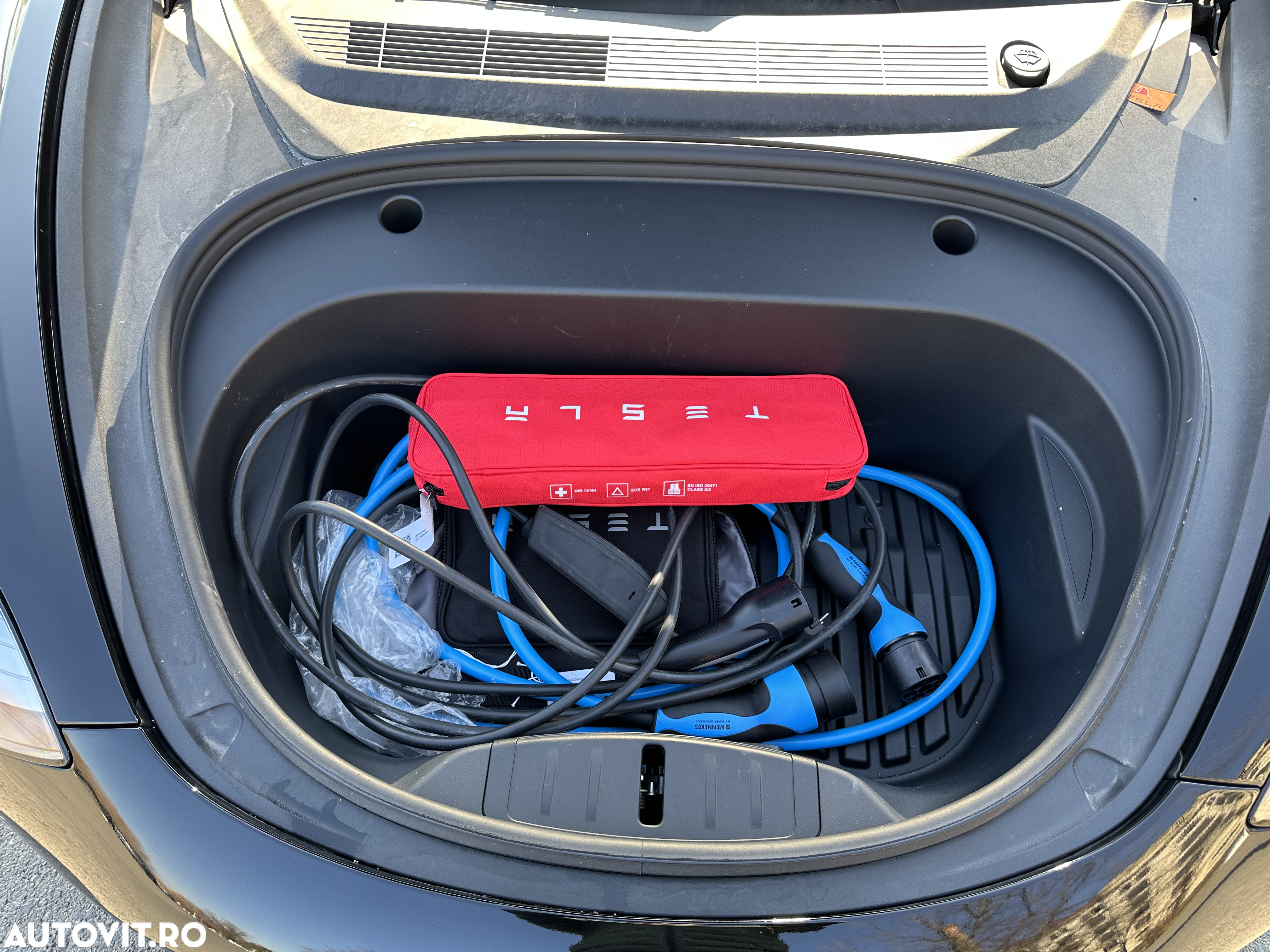 Tesla Model 3 Performance - 8