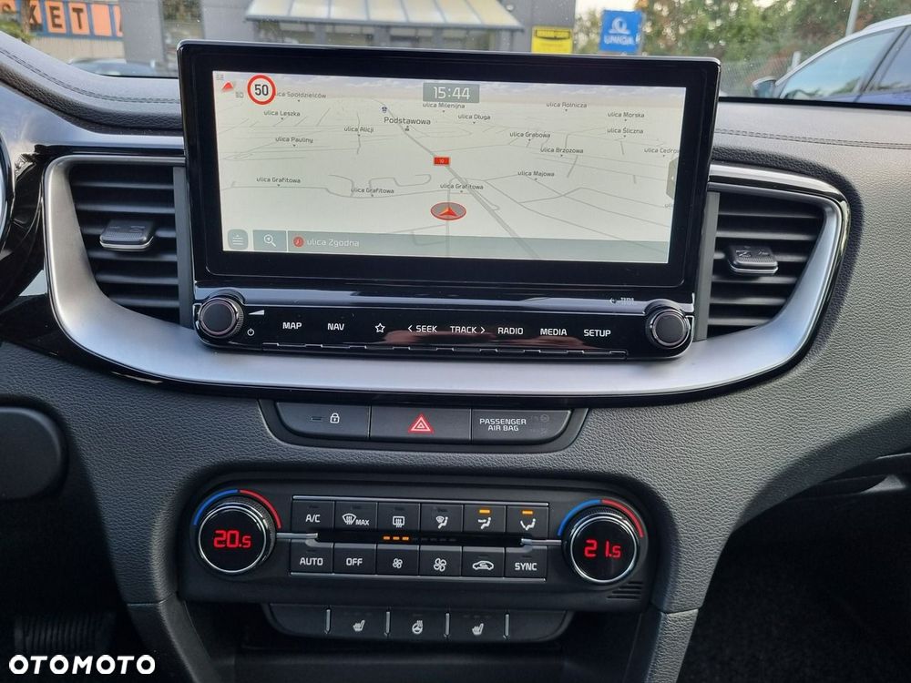 Kia XCeed 1.6 CRDi SCR L DCT - 17
